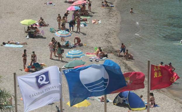 Cala Cortina, una de las playas que mantiene su distintivo.