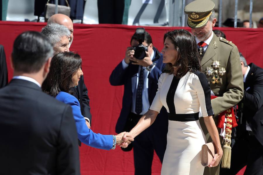 Los Reyes de España presiden en el Palacio de Oriente, en Madrid, los actos conmemorativos del 175 aniversario de la Guardia Civil.
