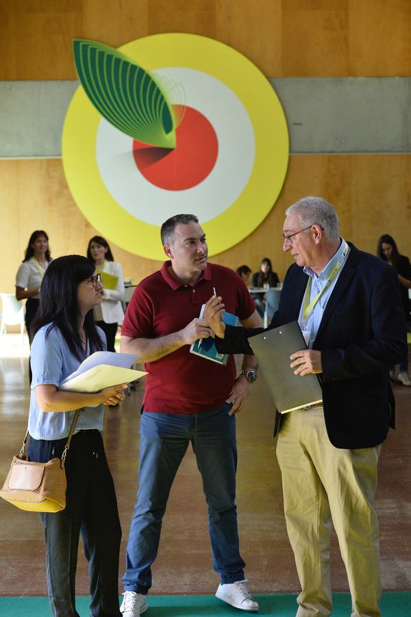 Unas 450 empresas, centros tecnológicos e instituciones del sector tecnológico agroalimentario y de 16 países diferentes participan en la novena edición de las jornadas 'Food Brockerage Event'.