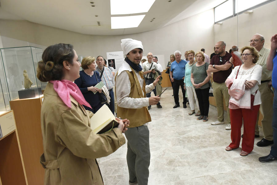 Centenares de personas disfrutan de las visitas y actividades programadas