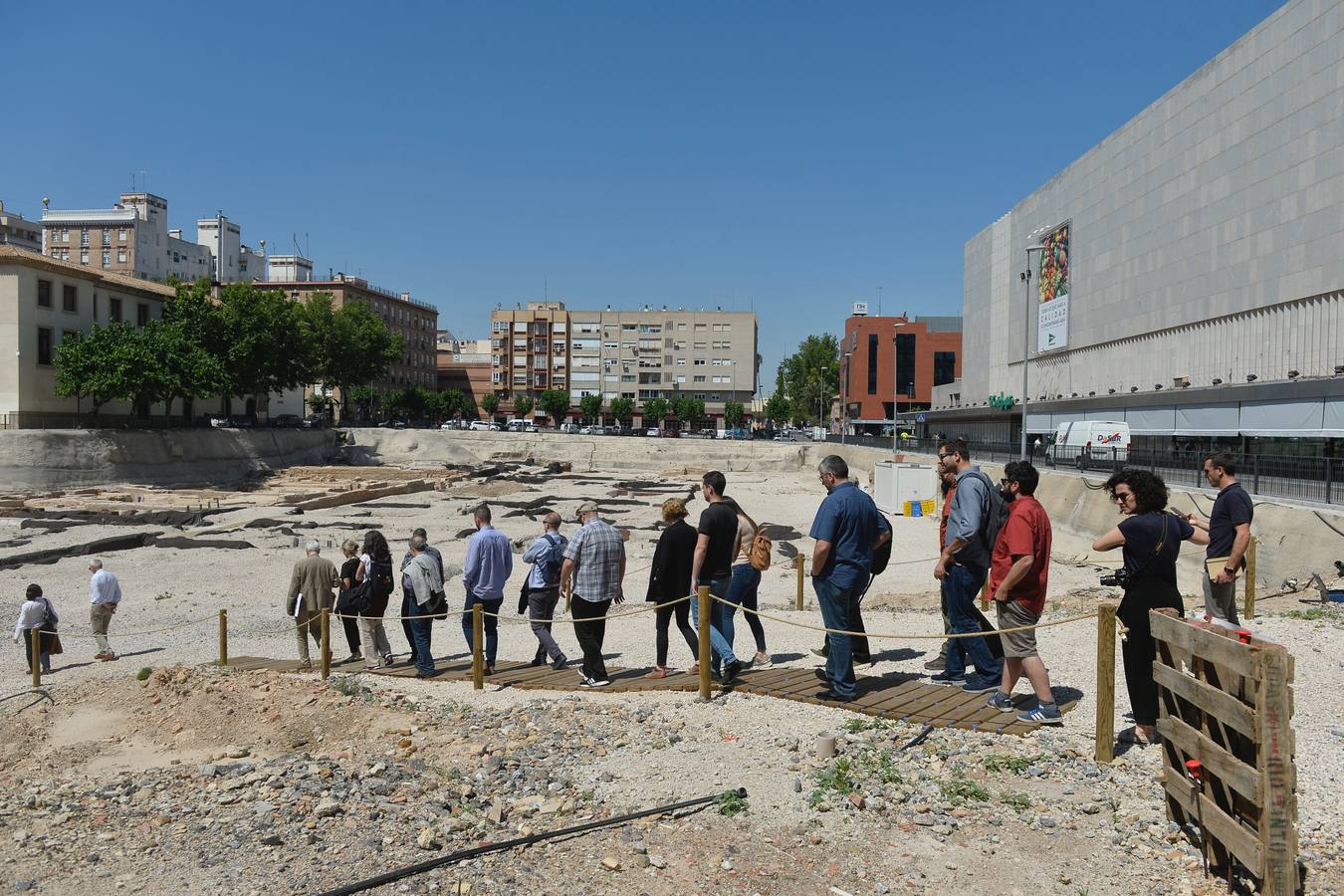 Arquitectos de Trevesi, junto a otros de Madrid, Albacete, Valencia y Murcia visitan el arrabal andalusí