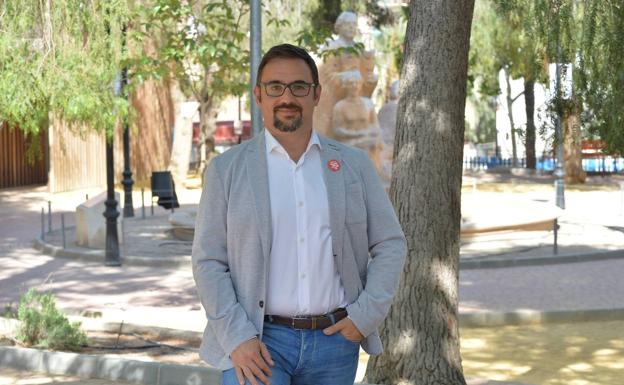 Diego José Mateos, en el parque de La Viña. 