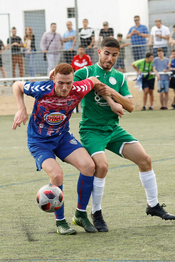 Empate sin goles en un partido con ocasiones para los dos equipos.