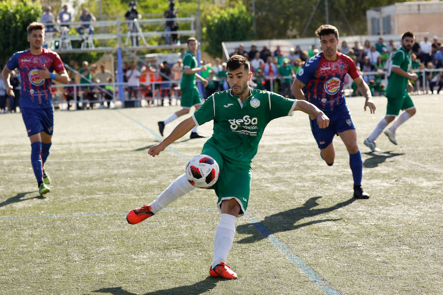 Empate sin goles en un partido con ocasiones para los dos equipos.