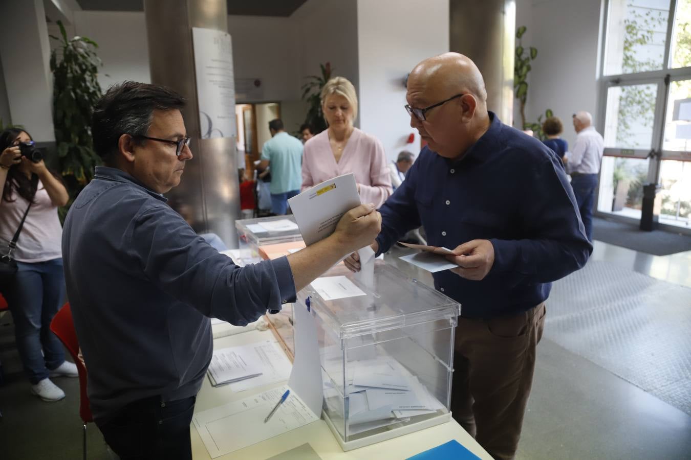 Manuel Padín, candidato de Ciudadanos en Cartagena, ha votado en la facultad de Agrónomos de la UPCT.