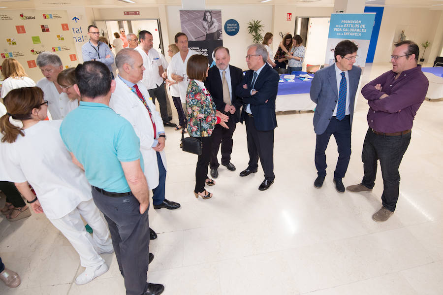 La actividad organizada por el hospital Virgen de la Arrixaca promueve diversas recomendaciones para prevenir enfermedades como la obesidad o las patologías cardiovasculares