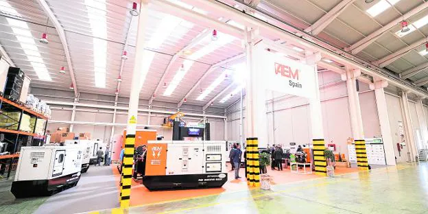 Exposición de máquinas en las instalaciones centrales de AEM Spain en Murcia. AEM Spain