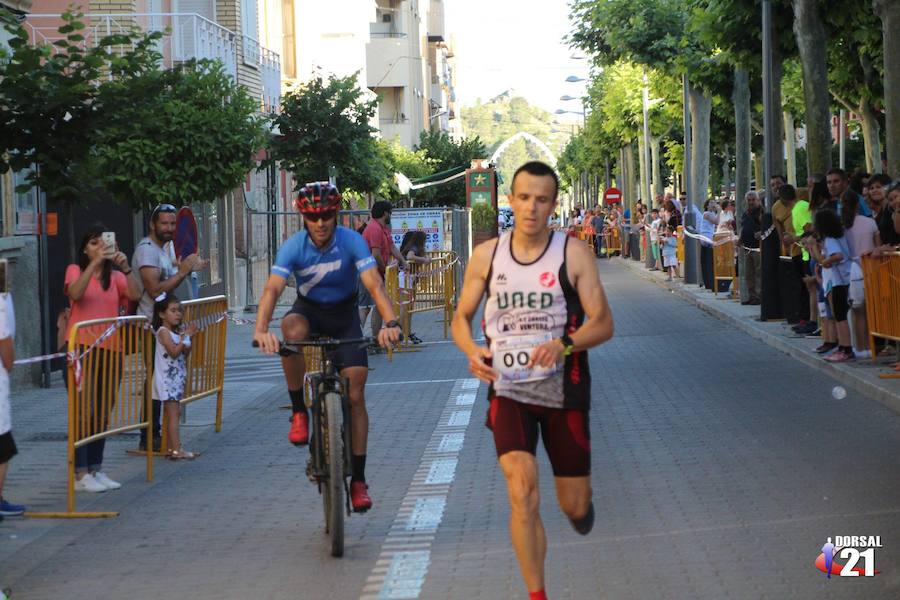 El corredor del C.D. Filippedes Moratalla completa el recorrido en 1 hora y 24 minutos, por el registro de 1 hora y 40 minutos de la atleta del Mobel Automenor Running Club