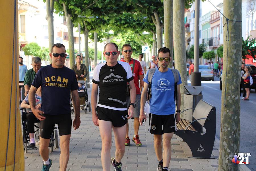 El corredor del C.D. Filippedes Moratalla completa el recorrido en 1 hora y 24 minutos, por el registro de 1 hora y 40 minutos de la atleta del Mobel Automenor Running Club