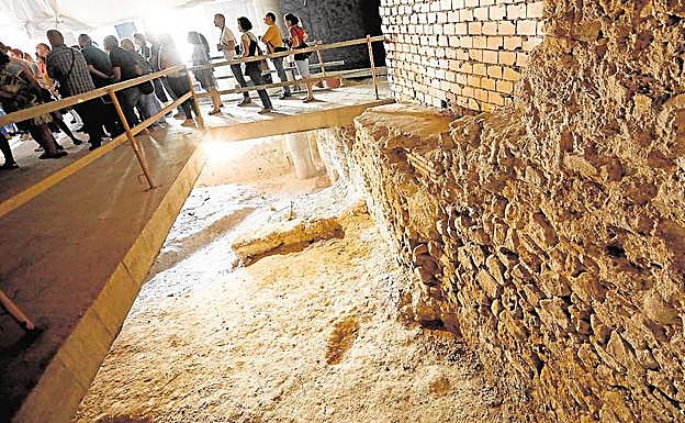 Restos de la muralla.