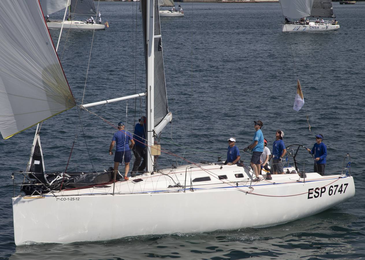 La prueba es puntuable para el campeonato de España, hay 15 barcos locales y la distancia es de 170 millas .