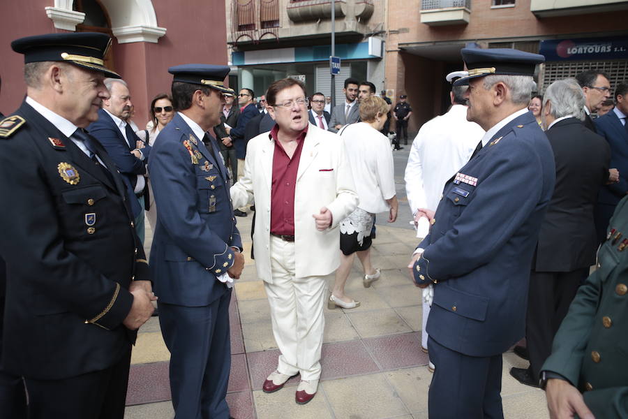 El acto institucional estuvo marcado por las negociaciones para los pactos en la Comunidad y en varios ayuntamientos de la Región