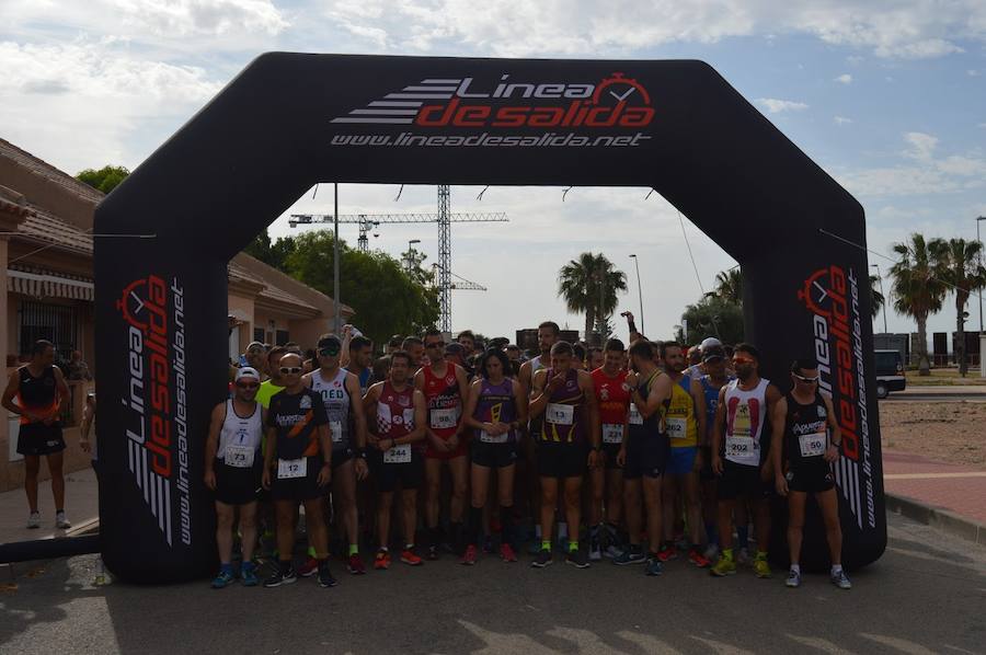 El corredor del Rajaos Runner consigue la victoria con un tiempo de 33:28 minutos, por los 44:48 para la atleta del C.A.C. Jacinto Benavente