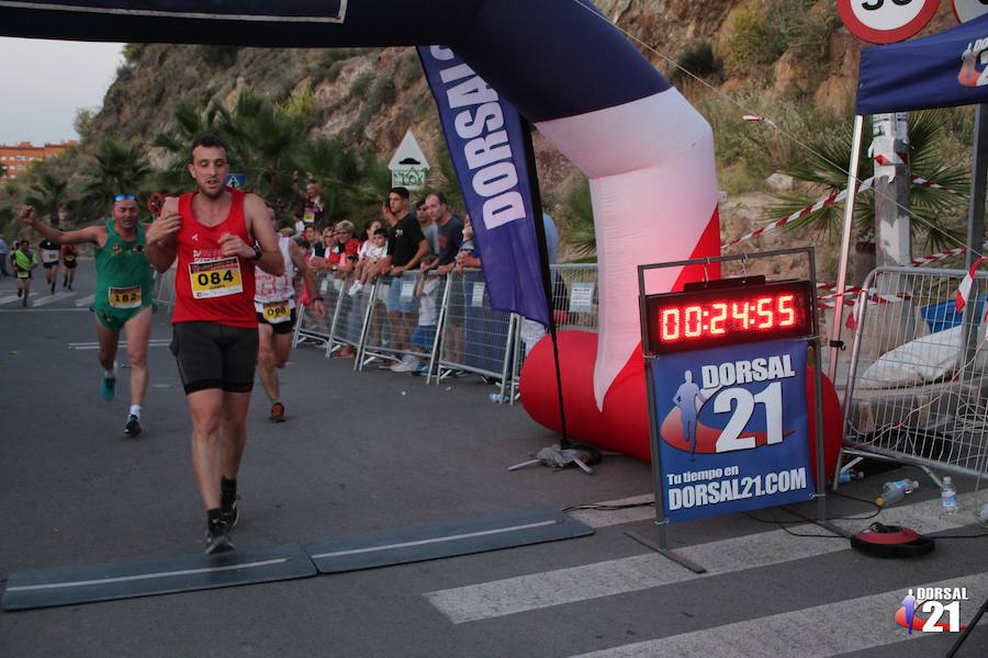 El atleta del C.A. Nogalte–Hogar Puerto Lumbreras completa la prueba en 19:22 minutos, por los 22:25 de la corredora del Mobel Automenor Running Team