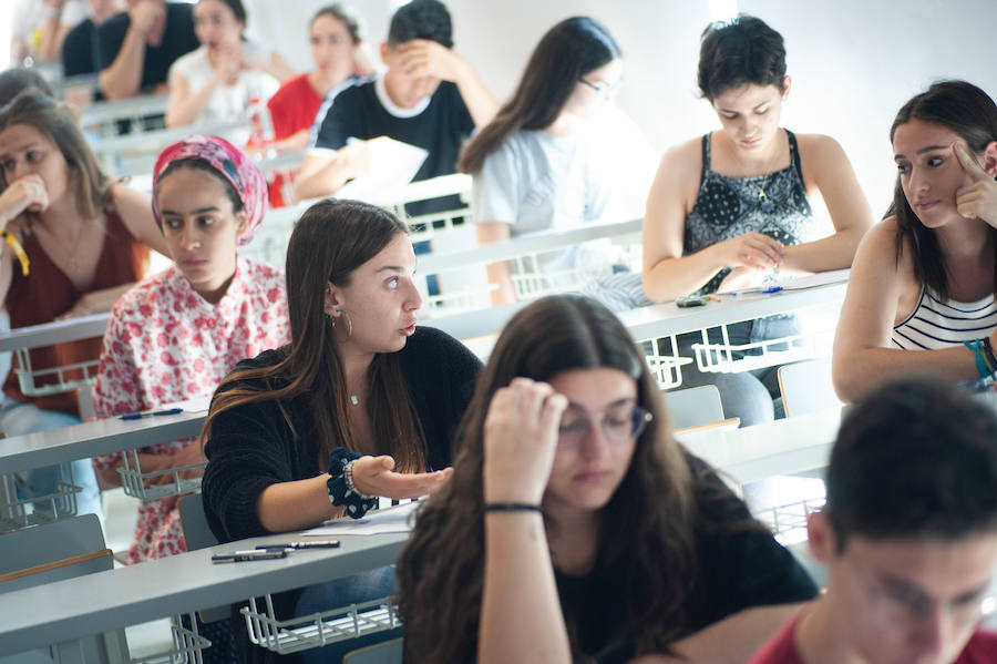 Casi 7.000 alumnos murcianos demostrarán todo lo aprendido para poder matricularse en la universidad el próximo curso