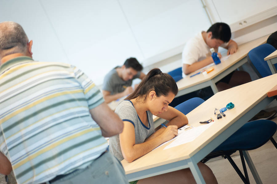 Casi 7.000 alumnos murcianos demostrarán todo lo aprendido para poder matricularse en la universidad el próximo curso