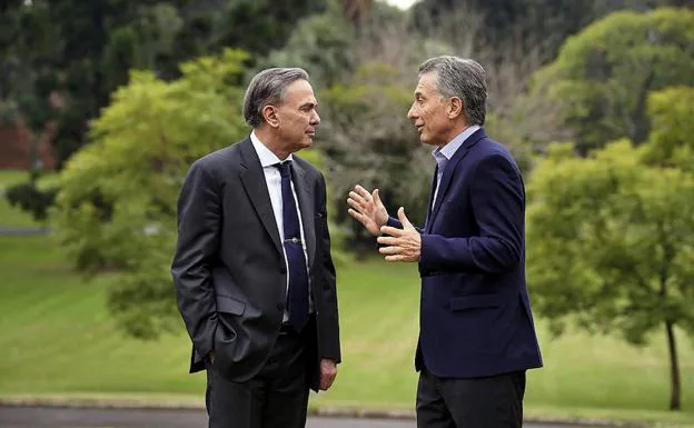 Miguel Pichetto y Mauricio Macri, en la residencia presidencia de los Olivos, en Buenos Aires.