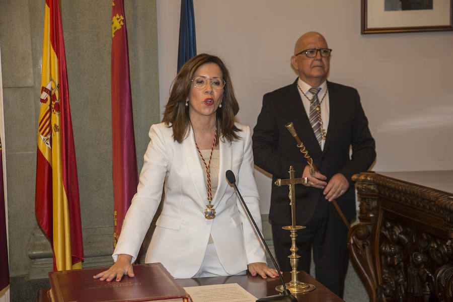 Un pacto de última hora de PSOE y PP, que incluye a Ciudadanos y que rechaza Diego Conesa, deja a MC sin el poder y da la alcaldía los dos primeros años a la socialista y los dos últimos a la popular