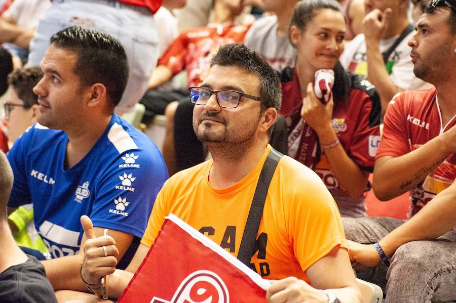 Los de Giustozzi remontaron una desventaja de dos goles para ganar en la tanda tras empatar a 3; serán campeones si ganan el lunes en el Palacio