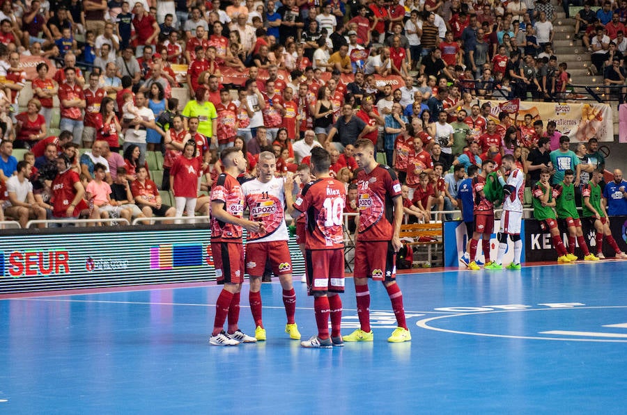 Los de Giustozzi remontaron una desventaja de dos goles para ganar en la tanda tras empatar a 3; serán campeones si ganan el lunes en el Palacio