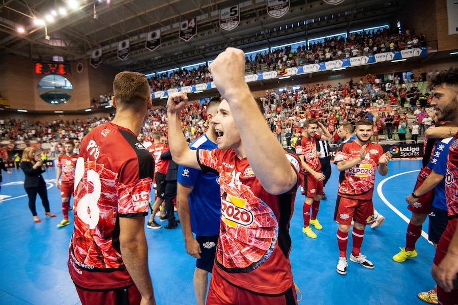 Los de Giustozzi remontaron una desventaja de dos goles para ganar en la tanda tras empatar a 3; serán campeones si ganan el lunes en el Palacio