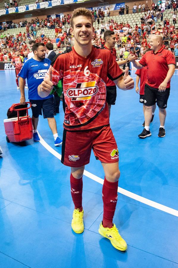 Los de Giustozzi remontaron una desventaja de dos goles para ganar en la tanda tras empatar a 3; serán campeones si ganan el lunes en el Palacio