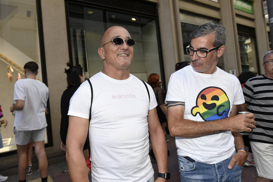 El centro la capital vuelve a teñirse de color para visibilizar las reivindicaciones del colectivo LGTBI+