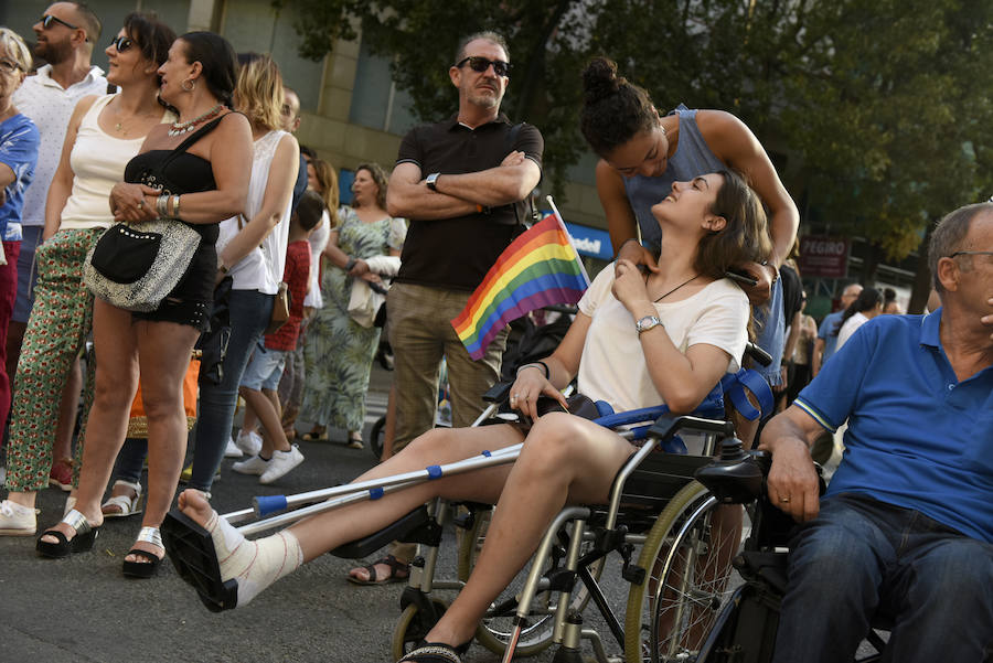 El centro la capital vuelve a teñirse de color para visibilizar las reivindicaciones del colectivo LGTBI+