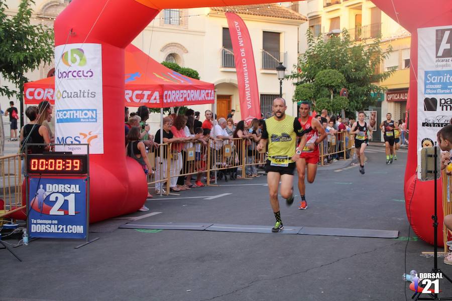 El atleta del C.A. Nogalte–Hogar Puerto Lumbreras completa los 5 kilómetros en 15:56 minutos, por los 19:44 de la corredora del Grupo Alcaraz