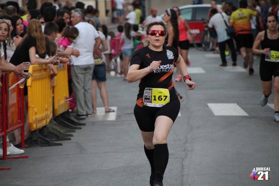 El vencedor de la prueba completa los 5 kilómetros en 15:21 minutos, por los 19:31 de la atleta del Espuña Trail