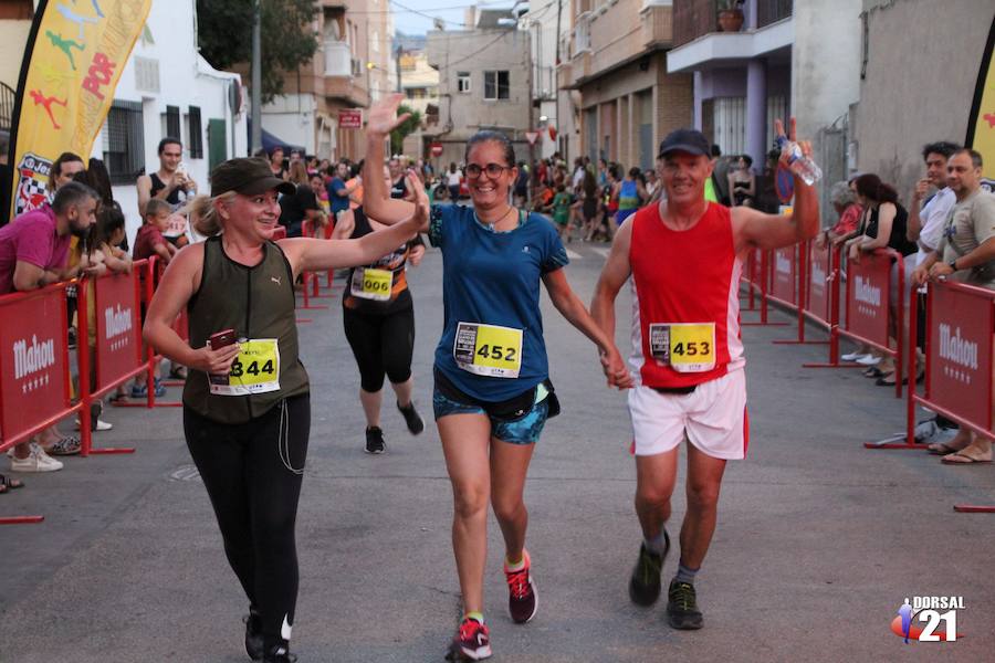 El vencedor de la prueba completa los 5 kilómetros en 15:21 minutos, por los 19:31 de la atleta del Espuña Trail