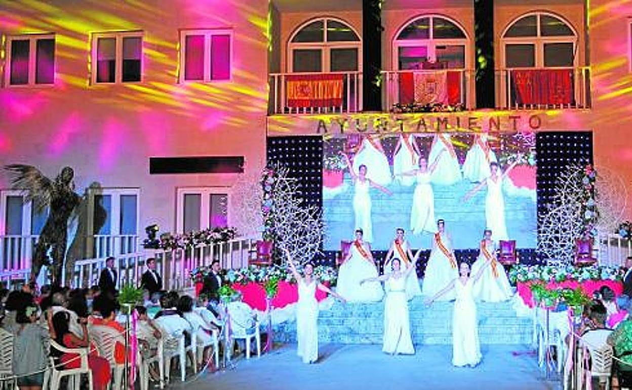 Gala de coronación de las Reinas de las fiestas en honor a Santiago Apóstol 2019. Ayto. Lorquí 