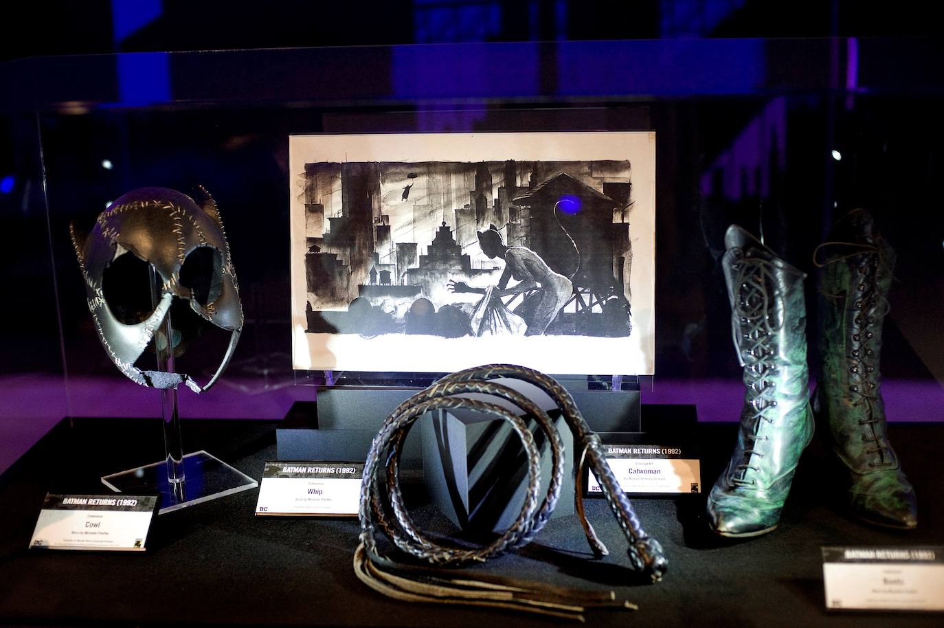 Batman cumple 80 años y el Museo Comic Con de San Diego, en California, lo celebra con una gran exposición.