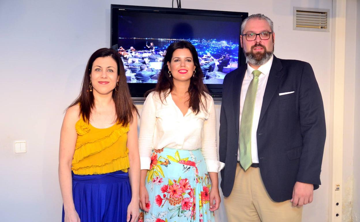 La consejera de Turismo y Cultura en funciones, Miriam Guardiola durante la presentación de los conciertos que la Orquesta Sinfónica de la Región de Murcia para cerrar la temporada.