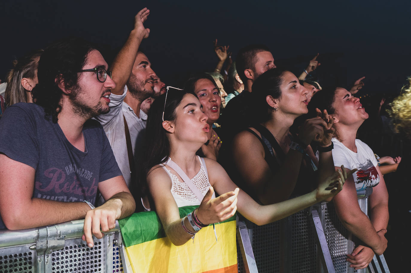 The National estuvo a la altura de lo esperado y su cantante, Matt Berninger, levantó la pasión del público con sus incursiones entre el respetable.