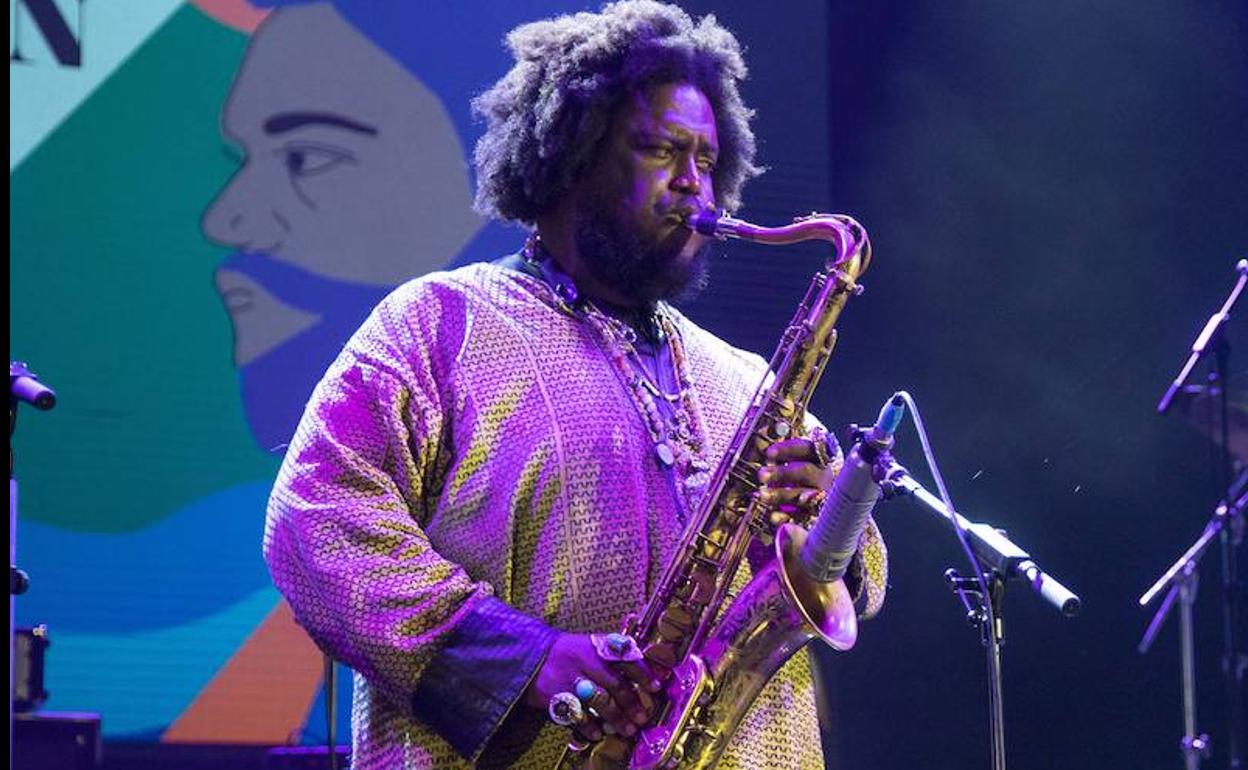 El saxofonista estadounidense Kamasi Whasington, en Cartagena. 