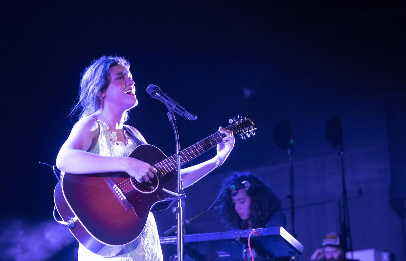Niño de Elche, Los Hermanos Cubero y Amaia protagonizaron la noche del viernes en Cartagena.