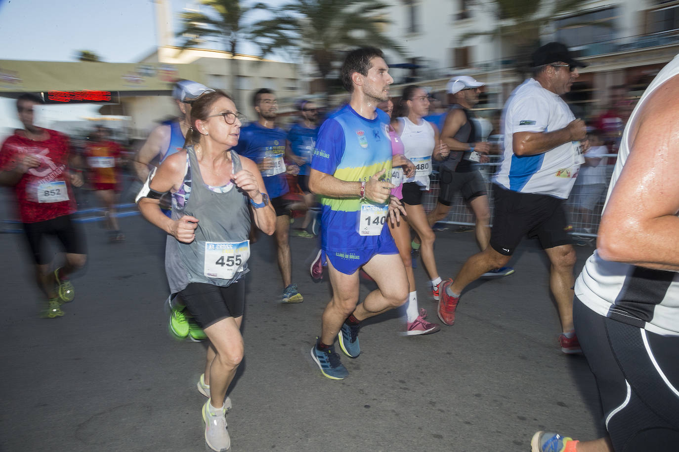 El atleta del 190 Milésimas se impone con un tiempo de 21:17 minutos, por los 26:42 para la atleta del Mobel Automenor Running Team