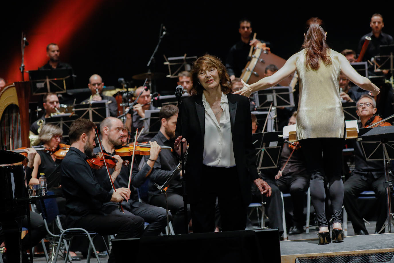 La cantante y actriz británica inauguró el Festival de San Javier. 