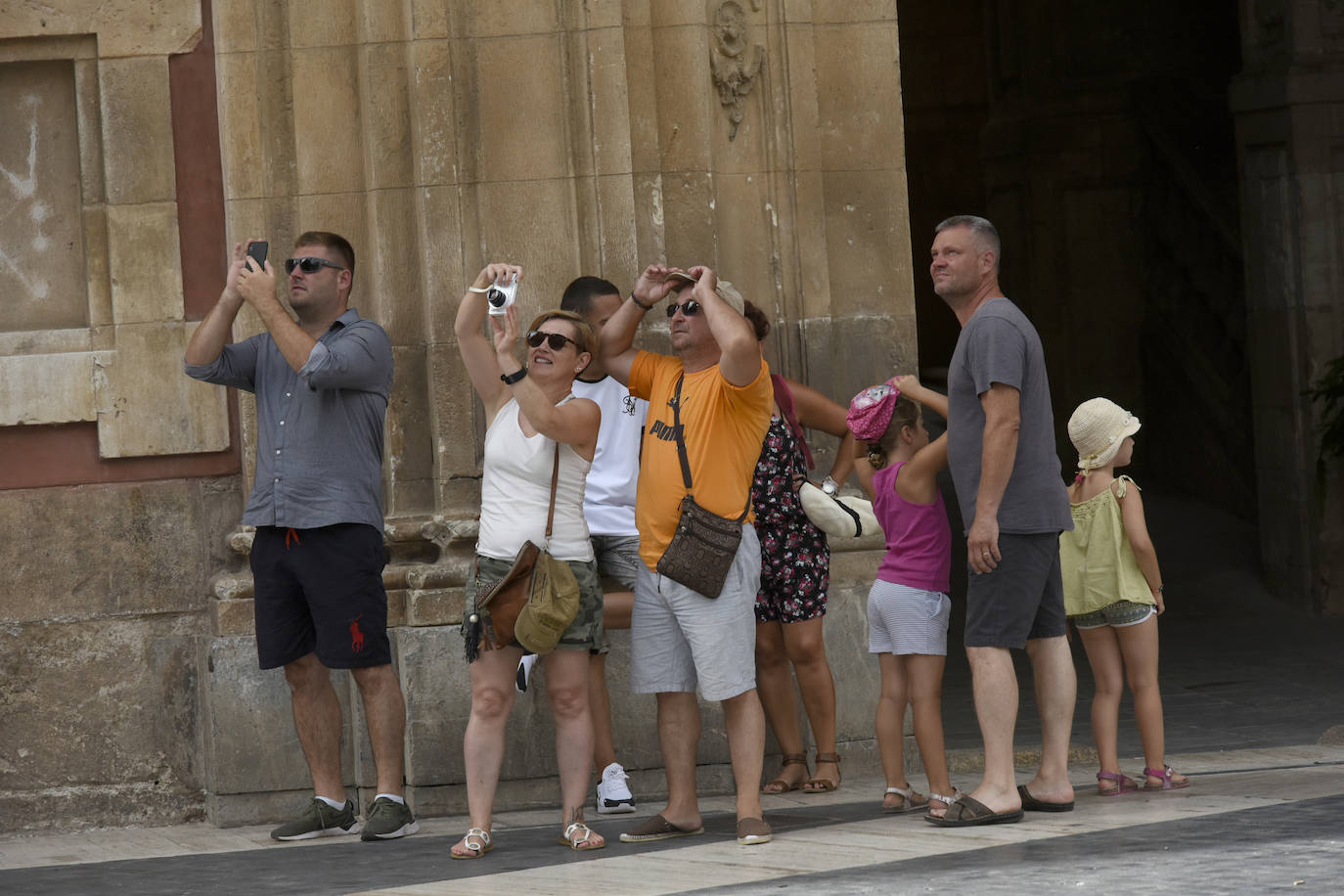 Los 467.003 visitantes que llegaron a la ciudad en 2018 gastaron 101 euros diarios, de media, durante su estancia.