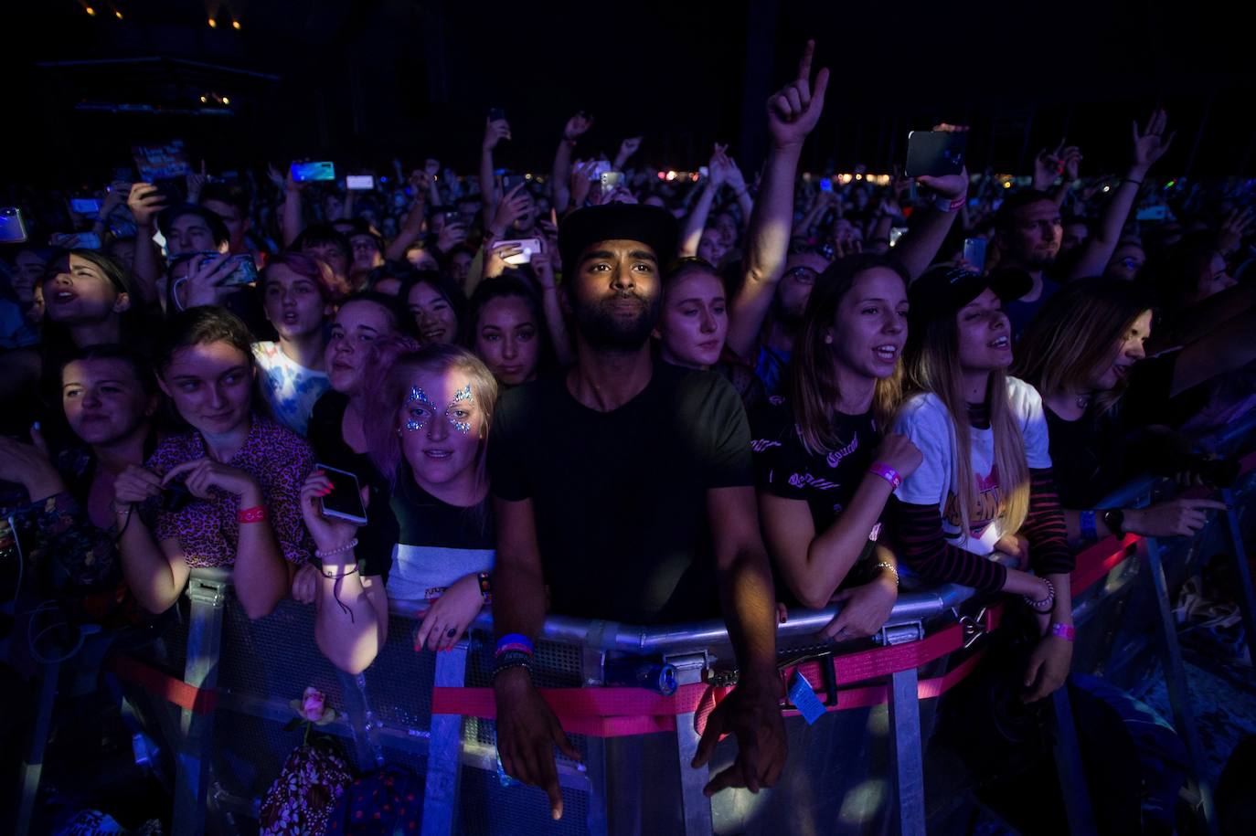 Música, arte y diversión se mezclan en la 27 edición del Sziget Festival, en Budapest (Hungría). El Sziget Festival, que cuenta en su cartel con artistas de la talla de Ed Sheeran y Foo Fighters, se celebra del 7 al 13 de agosto.