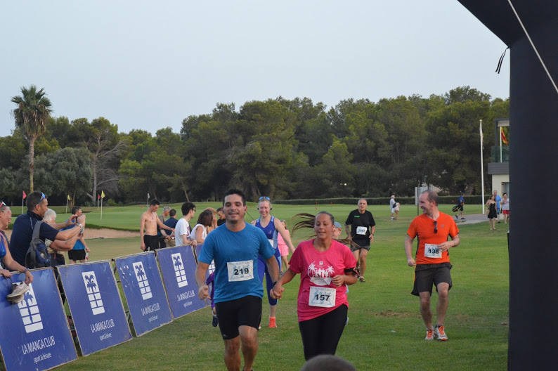 El corredor del Alumbres Sport completa el recorrido de 7 kilómetros en 23:39 minutos, por los 28:46 de la atleta del Grupo Alcaraz