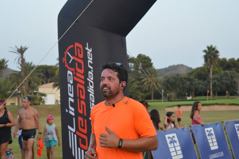 El corredor del Alumbres Sport completa el recorrido de 7 kilómetros en 23:39 minutos, por los 28:46 de la atleta del Grupo Alcaraz