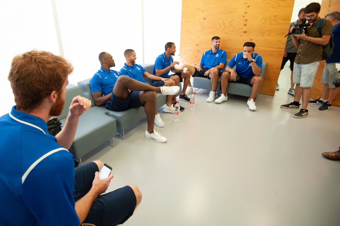 A las pruebas médicas han asistido todos los jugadores menos cuatro: Emanuel Cate, Rafa Luz, Dino Radoncic y Askia Booker