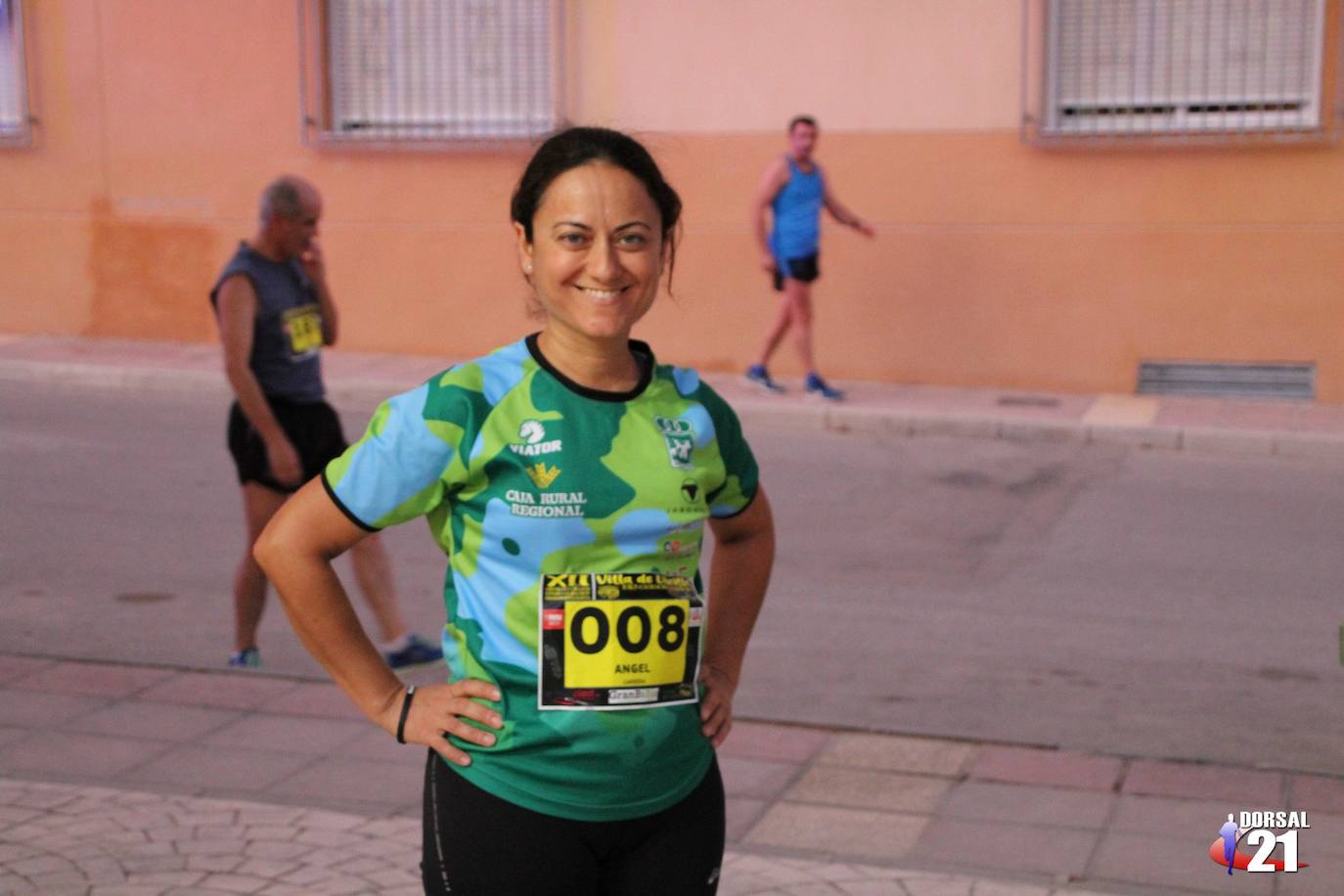 El atleta del Mobel Automenor Running Team se lleva el triunfo con un tiempo de 33:15 minutos, por los 40:45 para la corredora del C.D. Runtritón