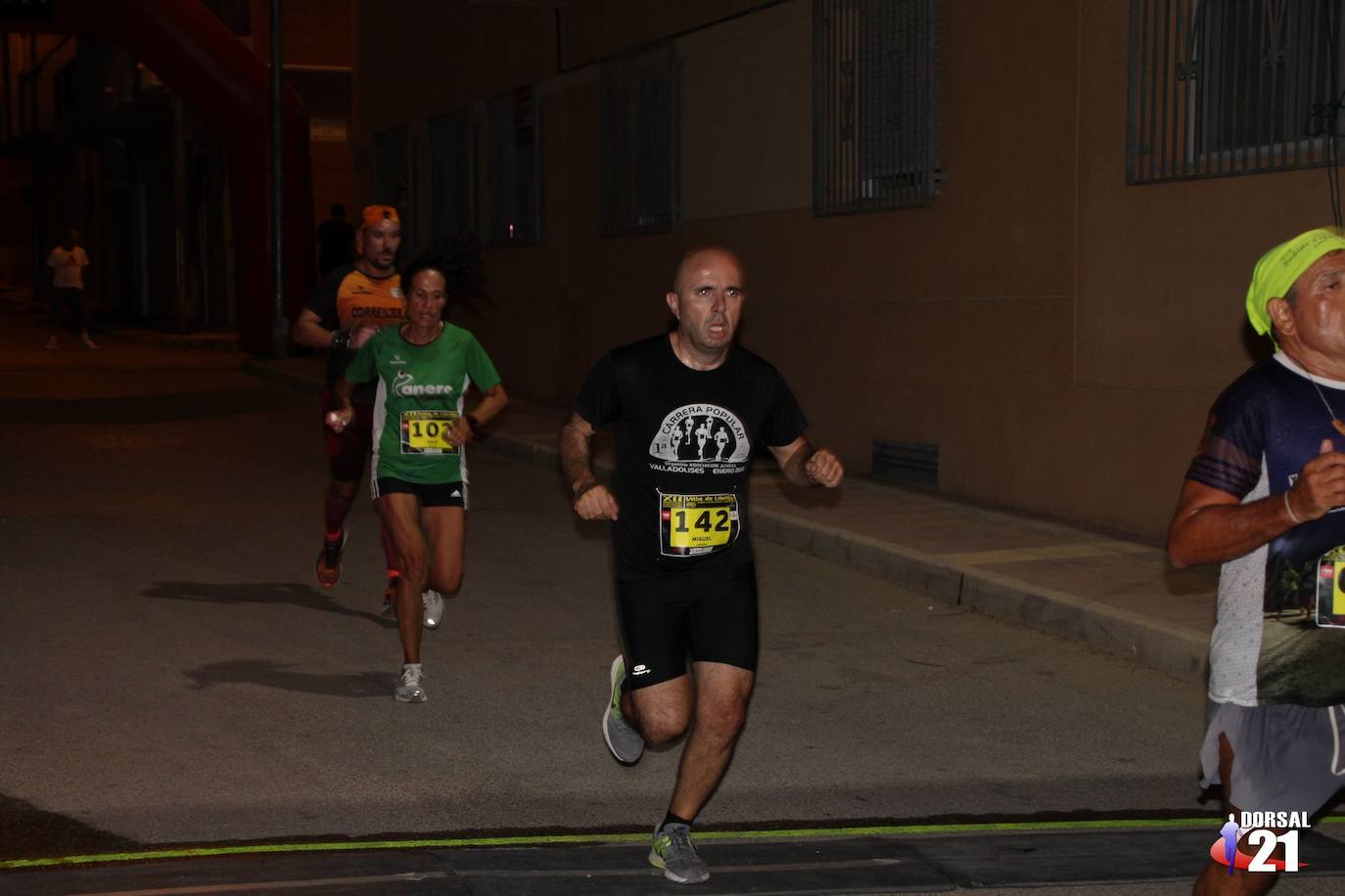 El atleta del Mobel Automenor Running Team se lleva el triunfo con un tiempo de 33:15 minutos, por los 40:45 para la corredora del C.D. Runtritón