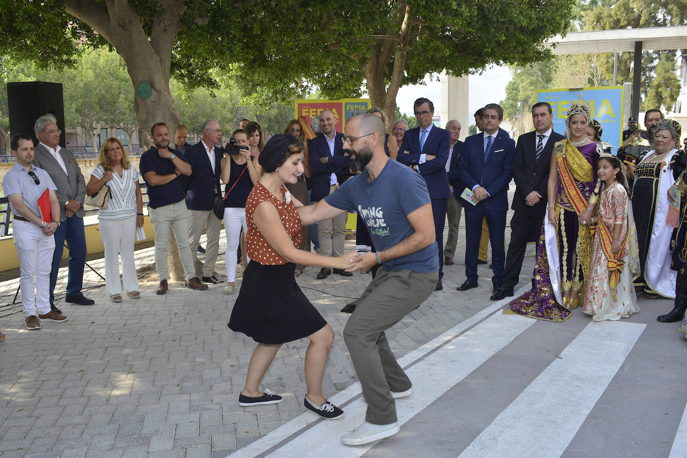 La gran inauguración del paseo fluvial 'Murcia Río' será este sábado, con malabaristas y atracciones de circo, música, danza, animación infantil y esgrima
