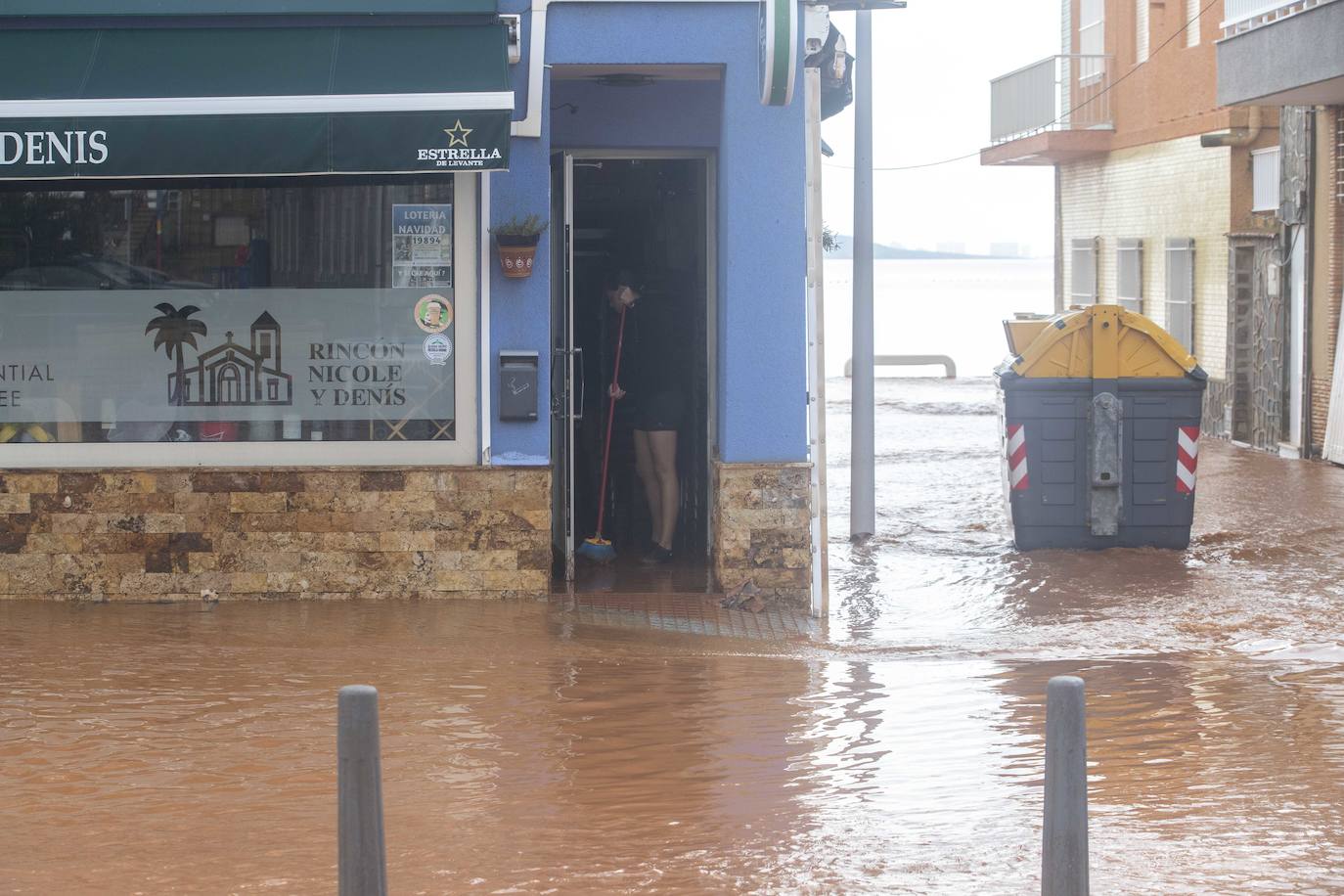 El centro de Cartagena y Los Urrutias también sufrieron notablemente los efectos de las inundaciones