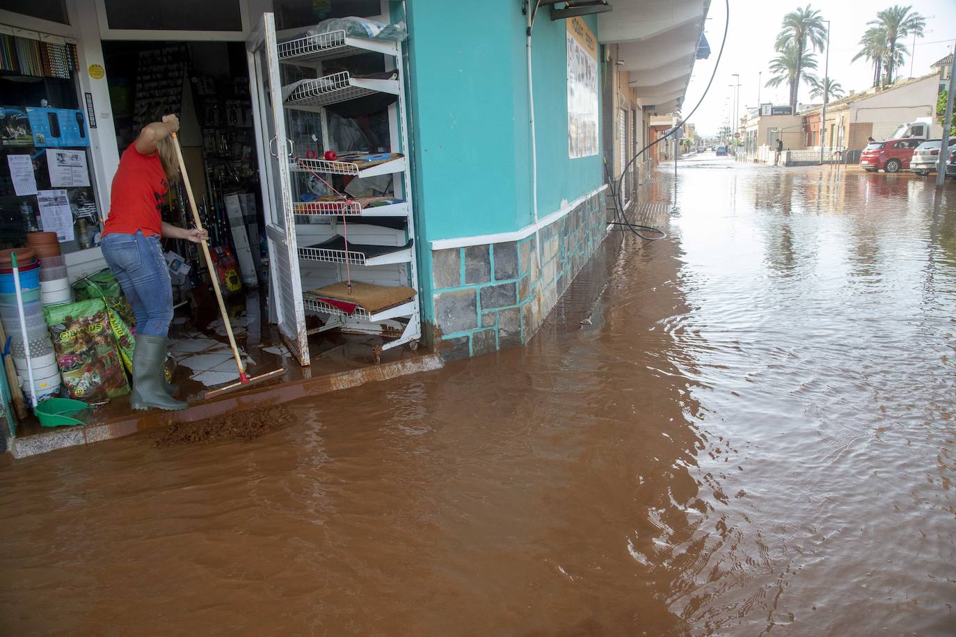 El centro de Cartagena y Los Urrutias también sufrieron notablemente los efectos de las inundaciones