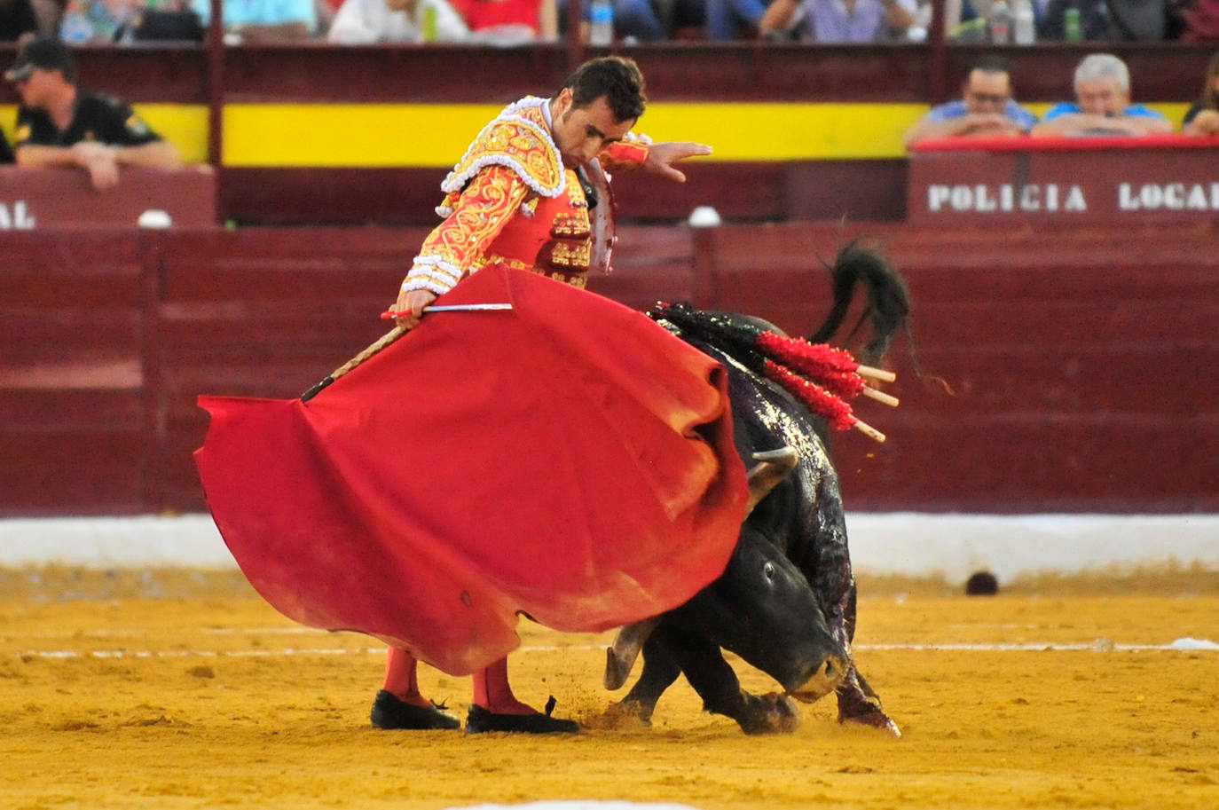 Se arregló la corrida inaugural del abono de la feria de septiembre en su segunda parte